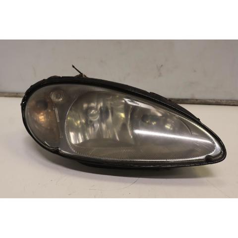 CHRYSLER 5288766AF Правая фара в наличии Житомир