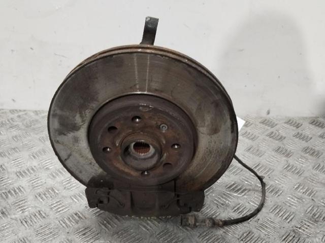 OPEL 5308018 Цапфа передняя правая в наличии Ровно