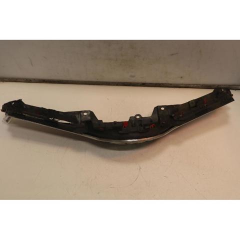 531010D660 TOYOTA Решетка радиатора купить в Украина