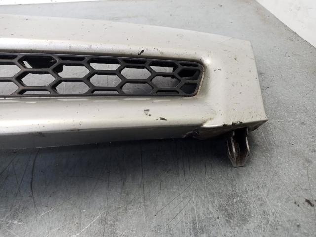 Grelha do radiador Toyota Corolla R10