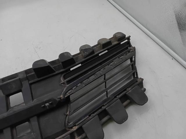 531110F060 TOYOTA Решетка радиатора купить в Ужгород