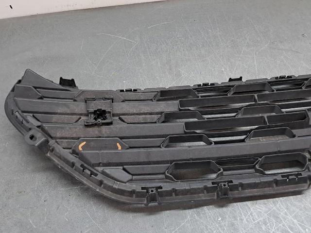 Grelha do radiador Toyota RAV4 5 A5