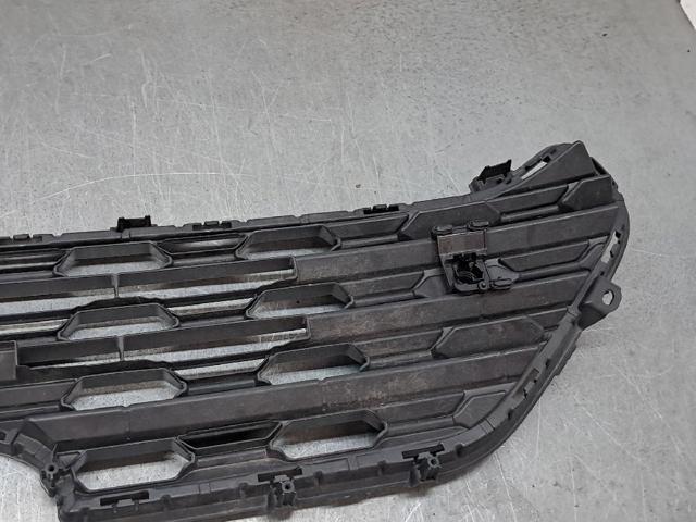 Grelha do radiador Toyota RAV4 5 A5