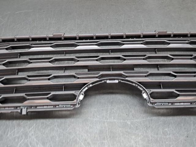 Grelha do radiador Toyota RAV4 5 A5