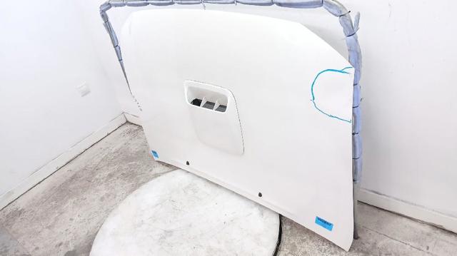 TOYOTA 533010K021 Капот в наличии Полтава
