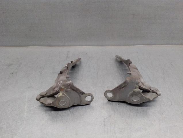 TOYOTA 5341030130 Петля капота правая в наличии Павлоград