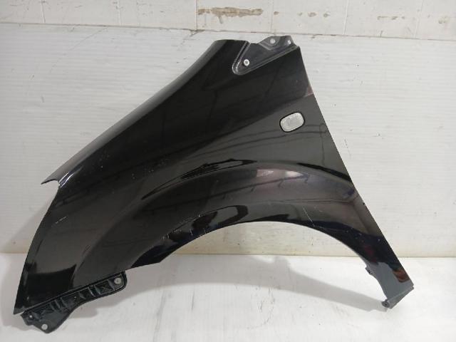 Pára-lama dianteiro esquerdo Toyota Corolla R10