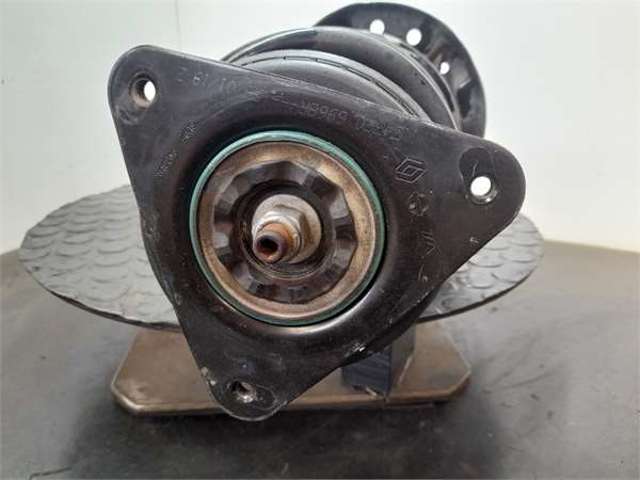 543025200R RENAULT Амортизатор передний купить в Сумы