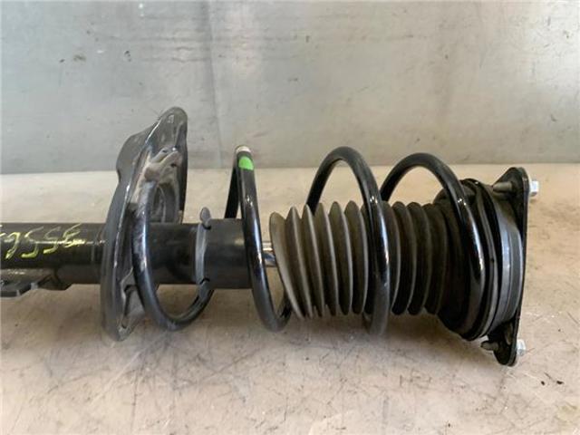 543025418R RENAULT Амортизатор передний купить в Винница