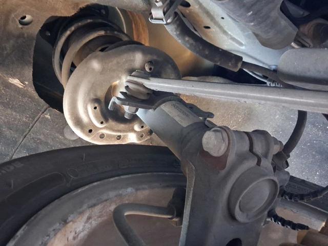 543025418R RENAULT Амортизатор передний купить в Львов