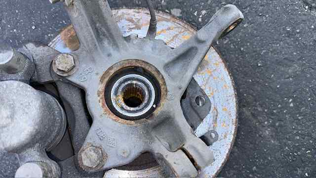 RENAULT 543026988R Амортизатор передний в наличии Харьков