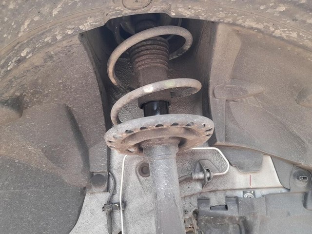 543027321R RENAULT Амортизатор передний купить в Ирпень
