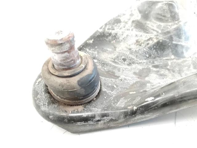 545004269R Рычаг передней подвески нижний правый купить Ирпень