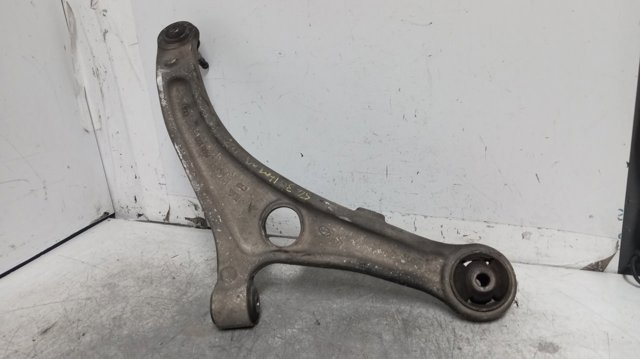 545013Z700 HYUNDAI Рычаг передней подвески нижний правый купить в Украина