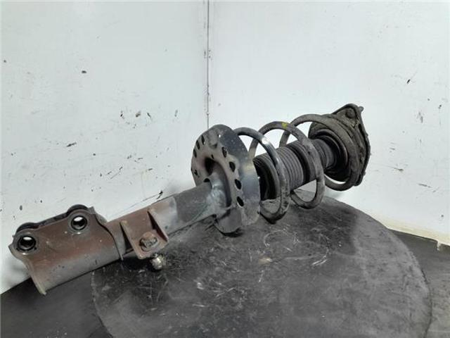 546502R250 Амортизатор передний левый купить Чернигов