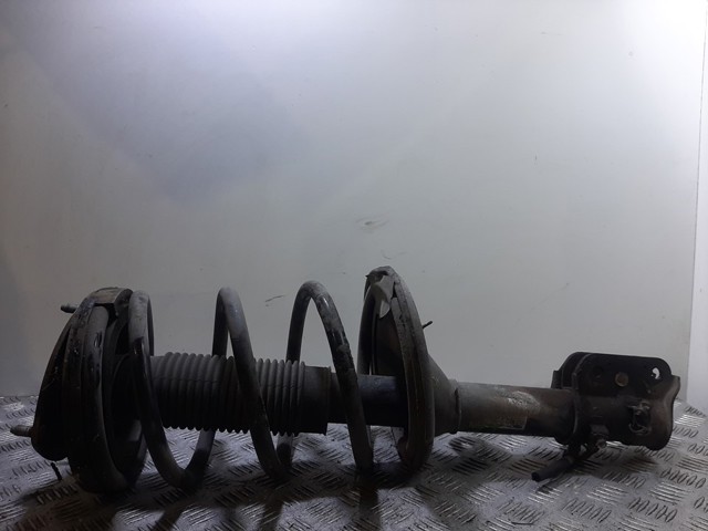 546514D200 HYUNDAI Амортизатор передний левый купить в Ужгород