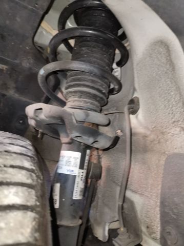 54660H8100 HYUNDAI Амортизатор передний правый купить в Львов