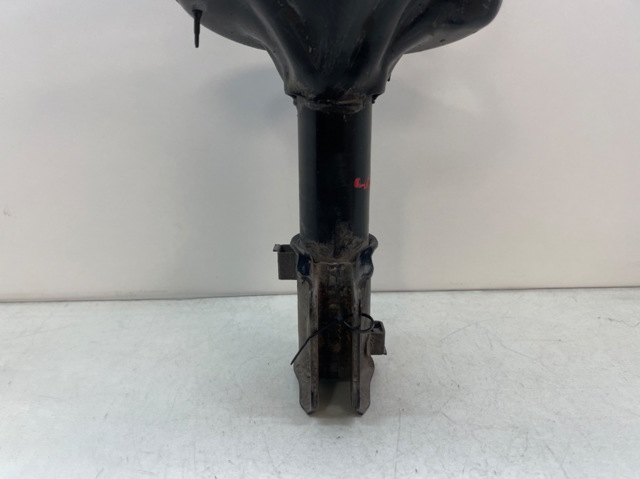 HYUNDAI 5466117650 Амортизатор передний правый в наличии Кривой Рог