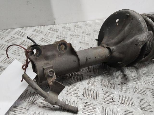 546612D100 HYUNDAI Амортизатор передний правый купить в Ирпень