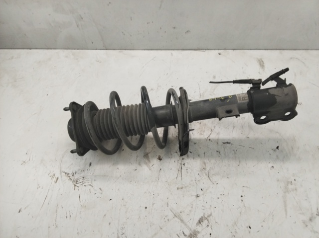 546613Z130 HYUNDAI Амортизатор передний правый купить в Сумы