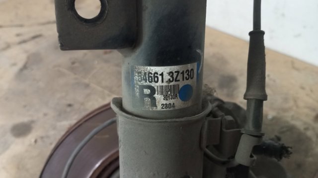 546613Z130 Амортизатор передний правый купить Киев