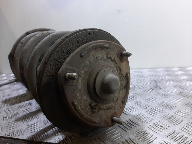 546614D200 HYUNDAI Амортизатор передний правый купить в Львов