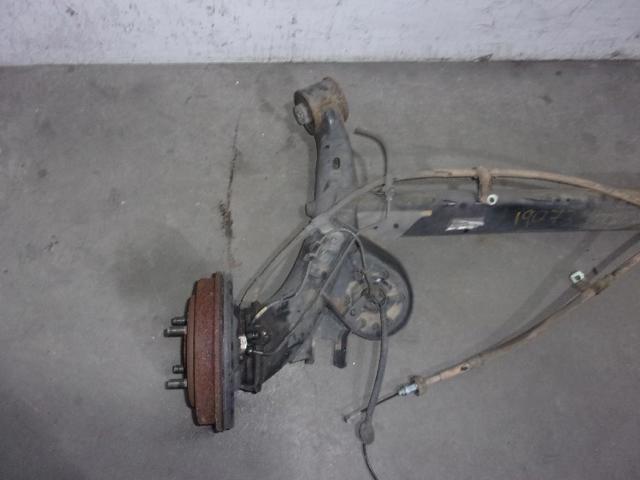 Viga de suspensão traseira (plataforma veicular) 551001Y200 Hyundai/Kia