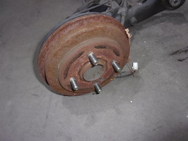 Viga de suspensão traseira (plataforma veicular) 551001Y200 Hyundai/Kia