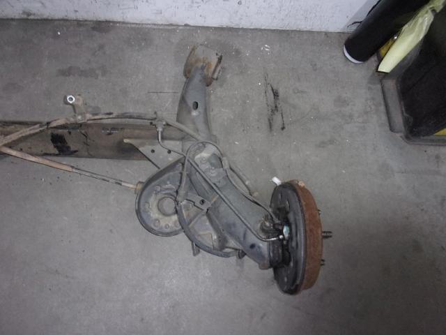 Viga de suspensão traseira (plataforma veicular) 551001Y200 Hyundai/Kia