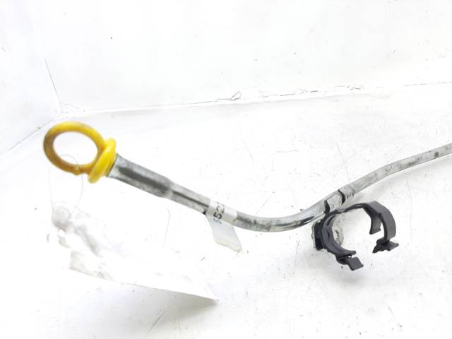 Sonda (indicador) do nível de óleo no motor Fiat 500 312