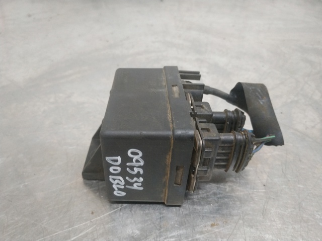 Relê das velas de incandescência 55193073 FIAT