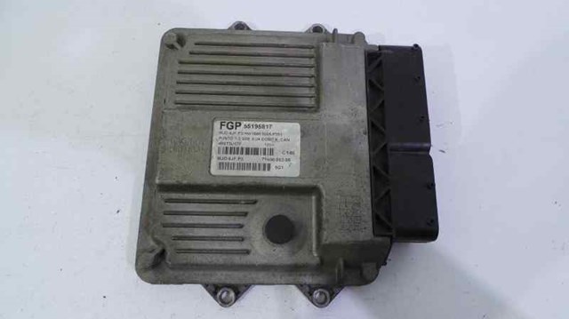Unidade de controle de motor UCE para Fiat Punto (188_) (1999-2010) 55195817