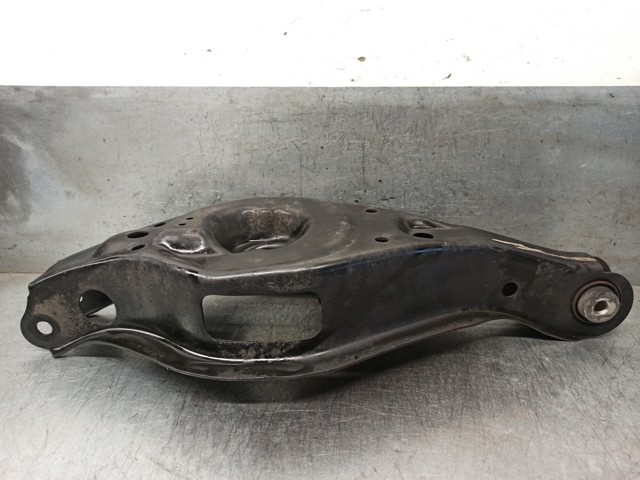 NISSAN 551B03Z000 Сайлентблок заднего поперечного рычага в наличии Кривой Рог