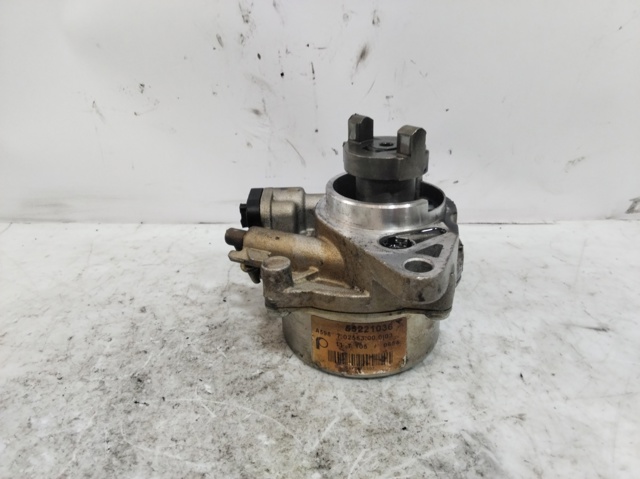 55221036 OPEL Насос вакуумный купить в Чернигов