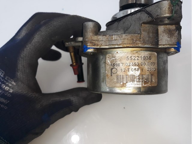 Depressor de freio / bomba de vácuo para Opel Corsa D 1.3 CDTI (L08, L68) Z13DTH 55221036