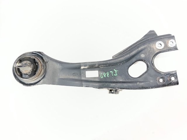 HYUNDAI 552702H000 Рычаг (тяга) задней подвески продольный нижний левый в наличии Кривой Рог