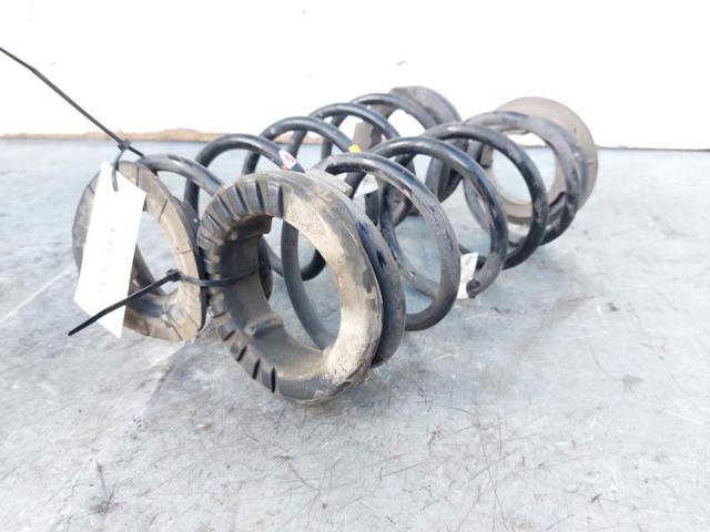 HYUNDAI 553301K000 Пружина задняя в наличии Чернигов