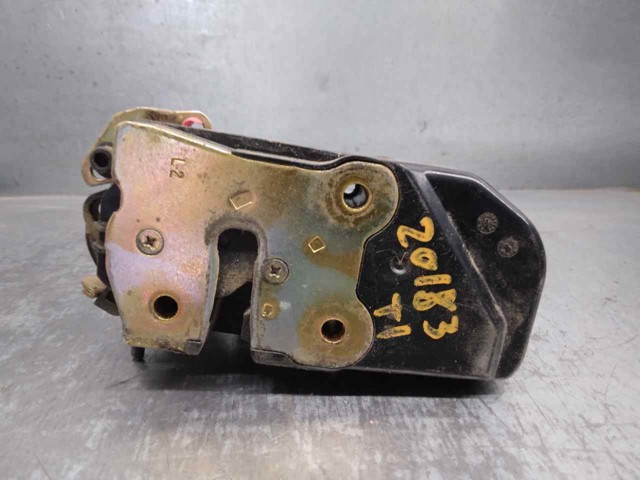 55394235AE CHRYSLER Замок двери задней левой купить в Ровно