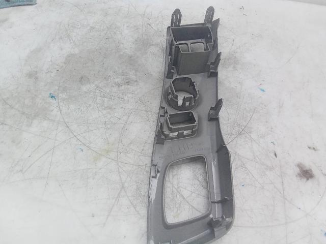 5544647070 TOYOTA Накладка декоративная центральной консоли купить в Харьков