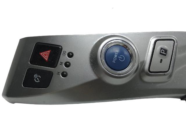 5544647070 TOYOTA Накладка декоративная центральной консоли купить в Житомир