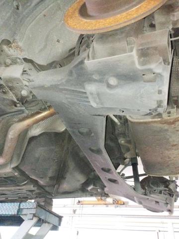 555010289R Подрамник задний купить Киев