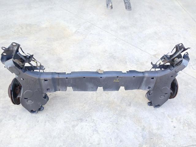 555013458R RENAULT Подрамник задний купить в Украина