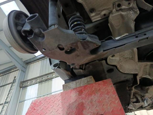 555016298R RENAULT Подрамник задний купить в Запорожье