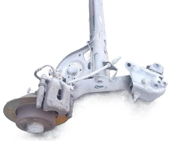 555025363R RENAULT Подрамник задний купить в Чернигов