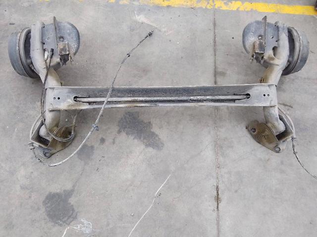 Viga de suspensão traseira (plataforma veicular) Renault DOKKER