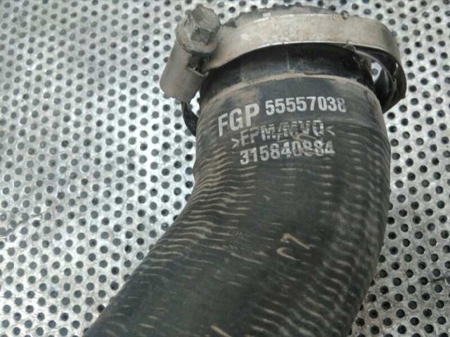 OPEL 55557038 Патрубок воздушный, выход из турбины/компрессора (наддув) в наличии Днепр