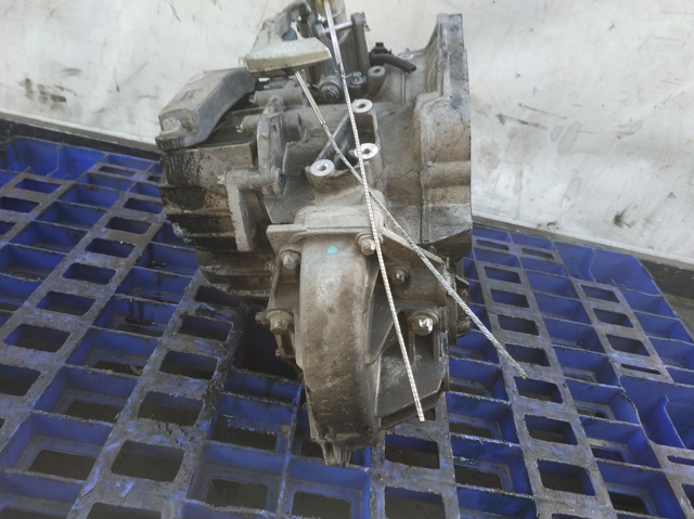 OPEL 55561599 КПП в сборе (механическая коробка передач) в наличии Николаев