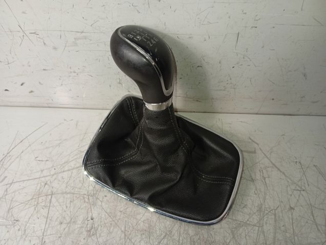 55563840 OPEL Рукоятка рычага КПП купить в Чернигов