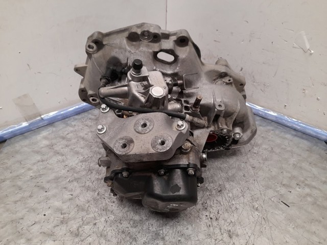 OPEL 55565141 КПП в наличии Ровно