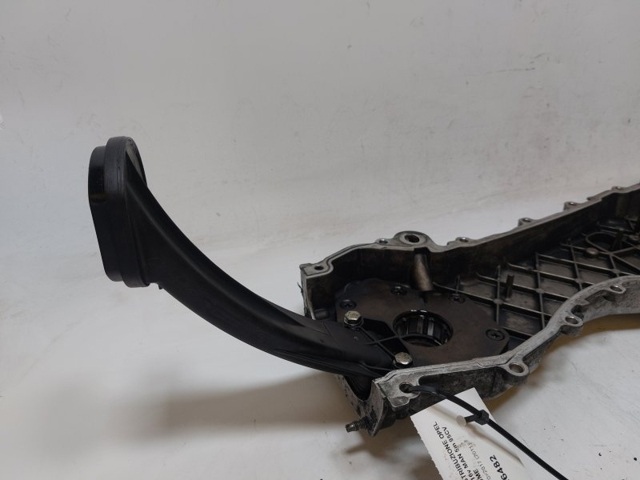 OPEL 55575253 Насос масляный в наличии Одесса